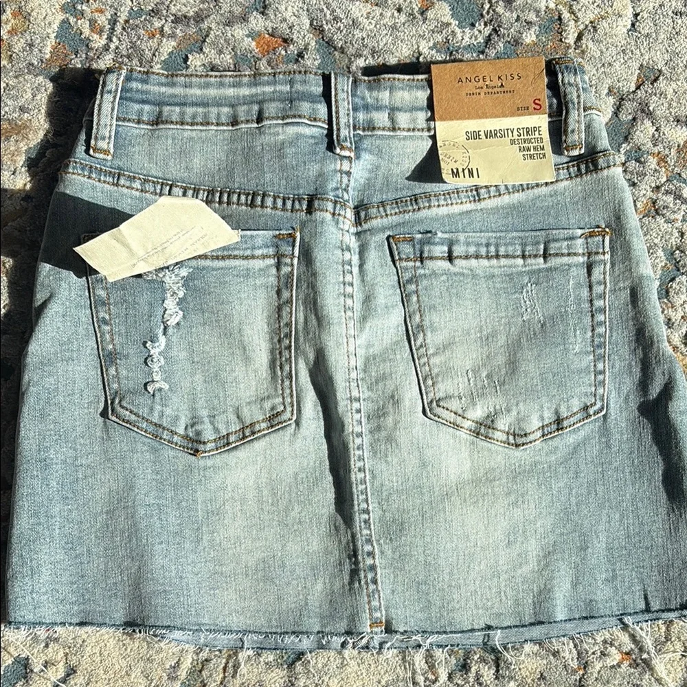 Angel Kiss women’s  Denim Mini Skirt with Red Accents size Small New with tags - Picture 3 of 6